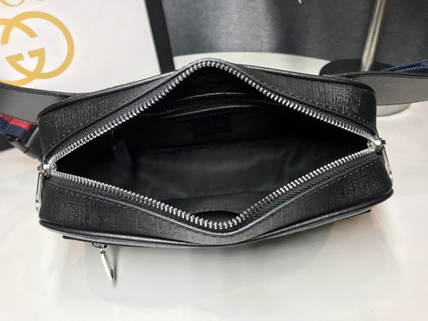 激安グッチバッグコピー着用イメージ